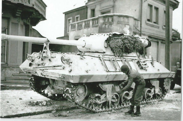 35T01